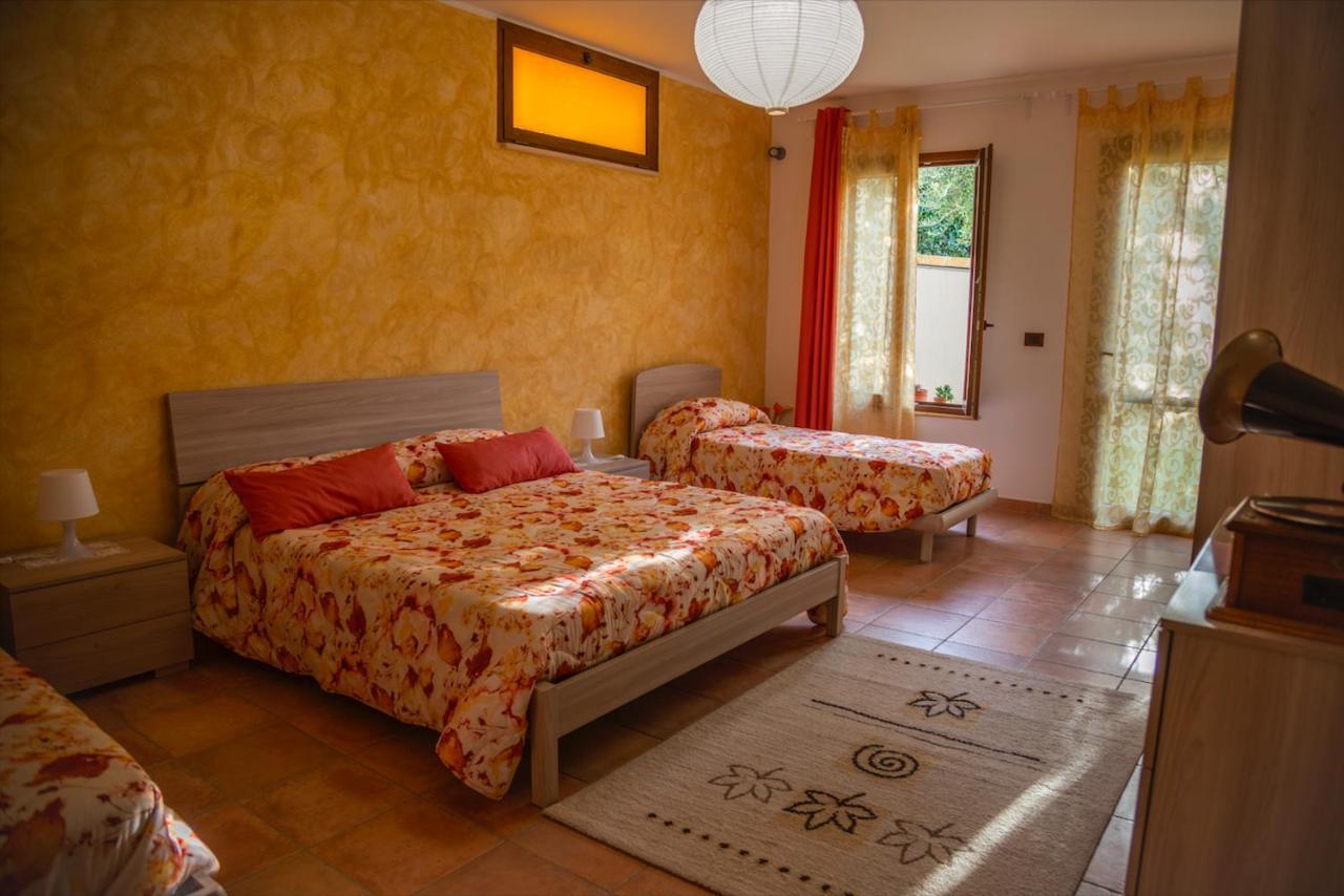 B&B Villa Passero Torricella Sicura Exterior photo